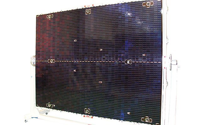 Composants de satellites